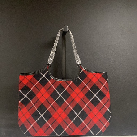 Victoria’s Secrets red plaid tote bag/purse nwt - Picture 6 of 9